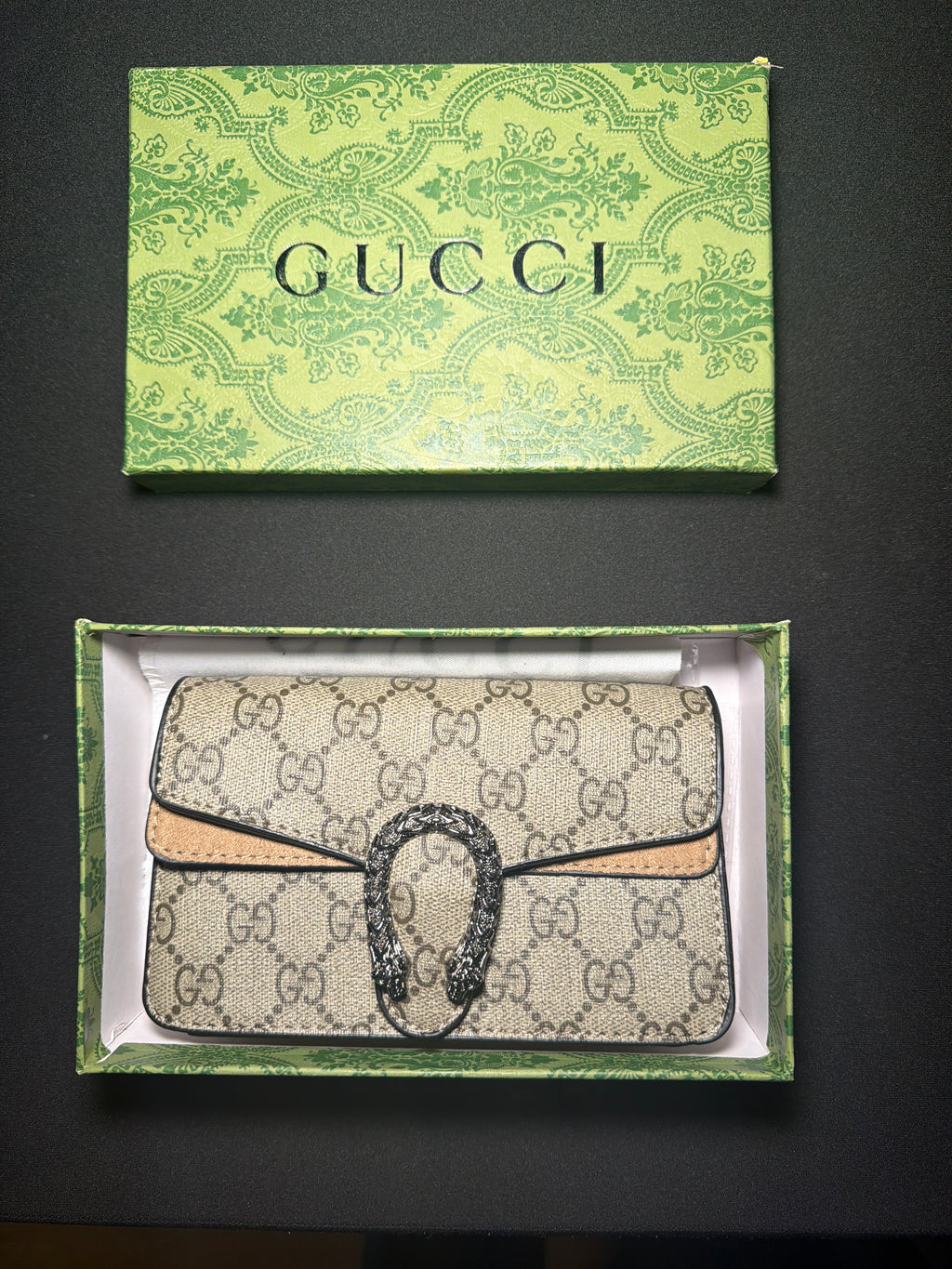 Gucci Dionysus GG Supreme Tasche