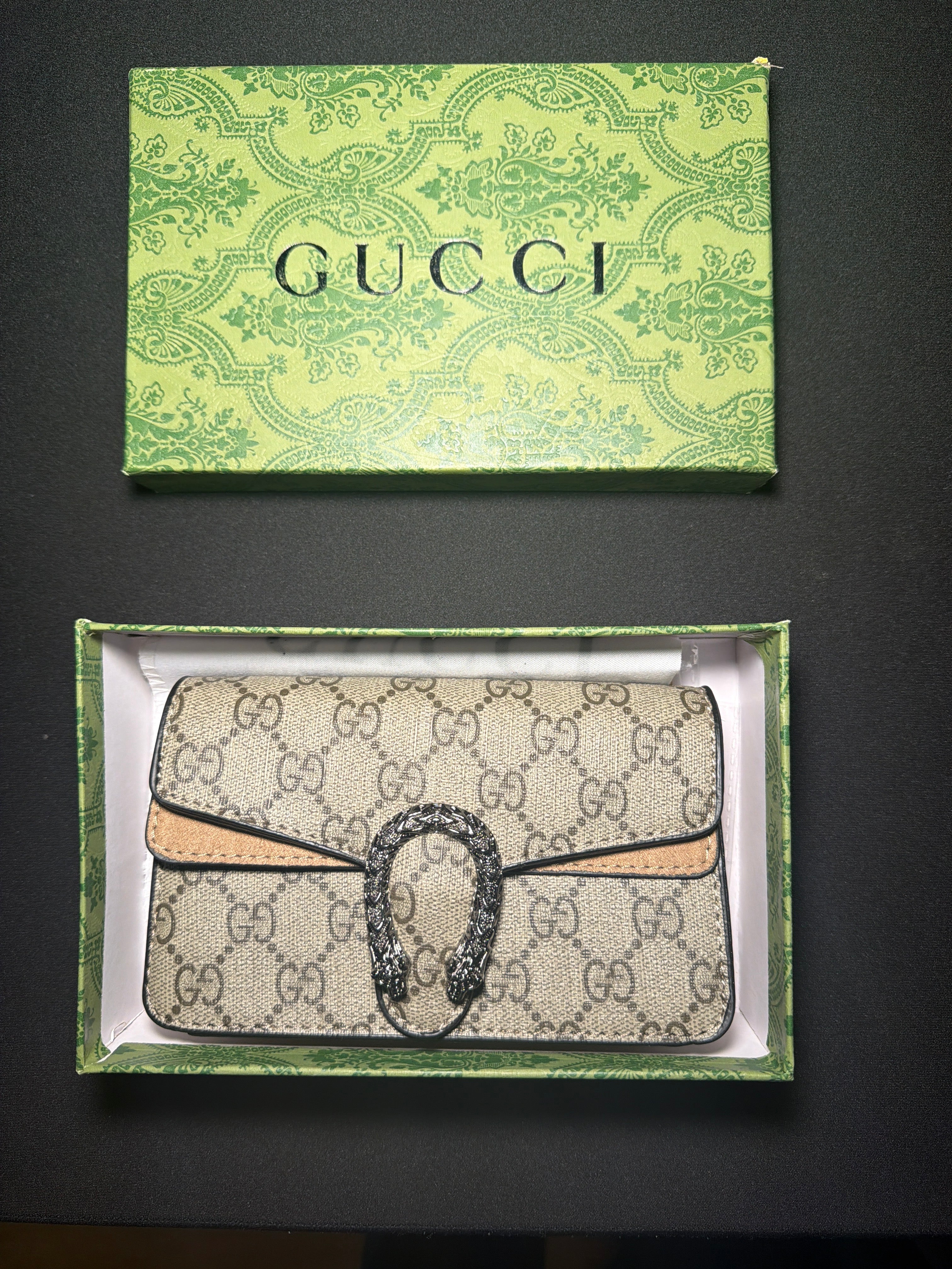 Gucci Dionysus GG Supreme Tasche